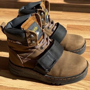 Cougar Paws Roofing Boots Men size 4 / Women size 6/6.5